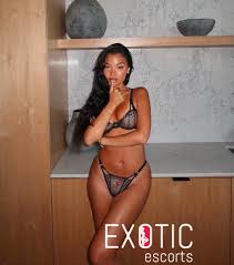 Tlhabane escorts